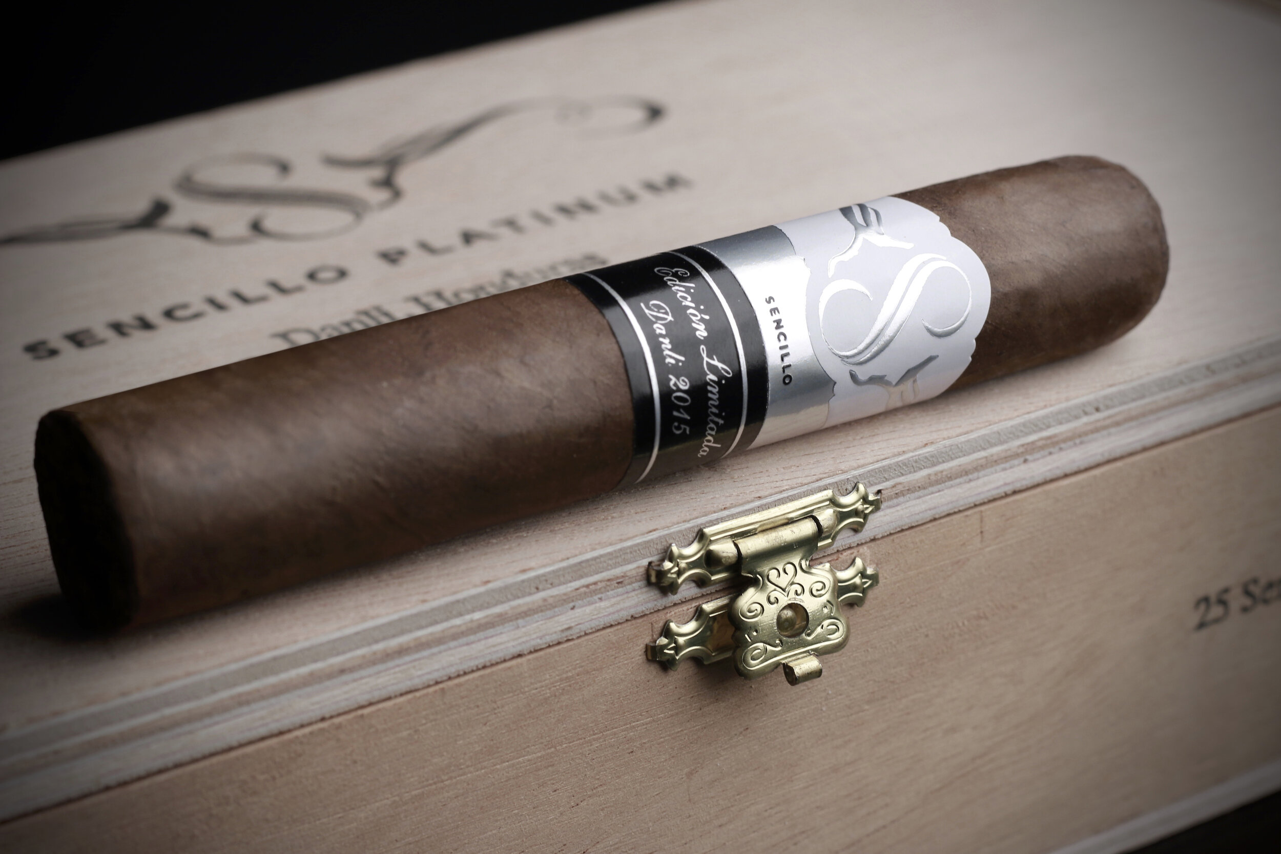 Sencillo Sencillo Platinum Robusto Unit (25) Robusto