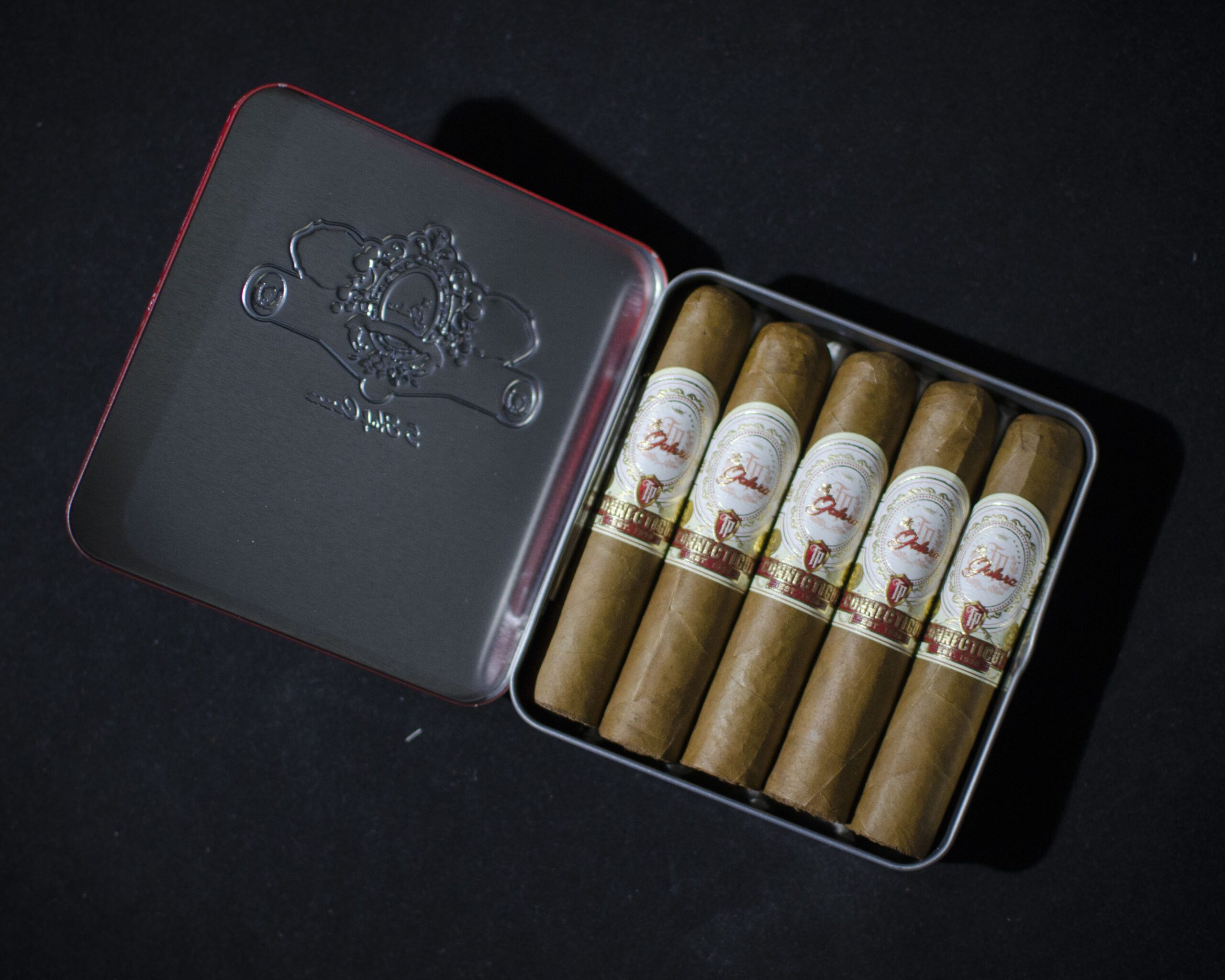La Galera La Galera Connecticut Half Corona Tins (5/5) Unit (25) Corona