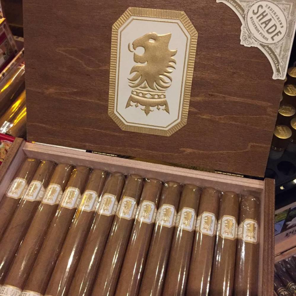 Liga Undercrown Liga Undercrown Connecticut Shade Gran Toro Unit (25) Gran Toro