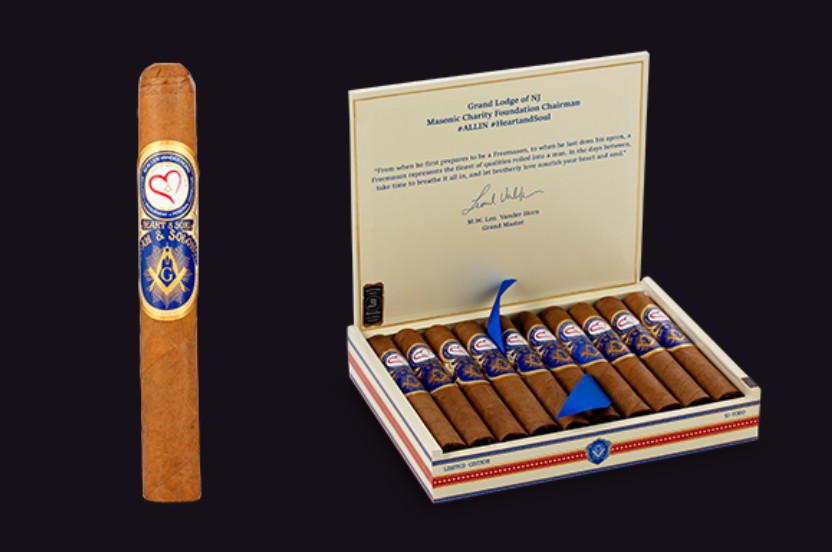 Hiram & Solomon Hiram & Solomon Limited Edition Heart & Soul Toro Box Unit (10) Toro