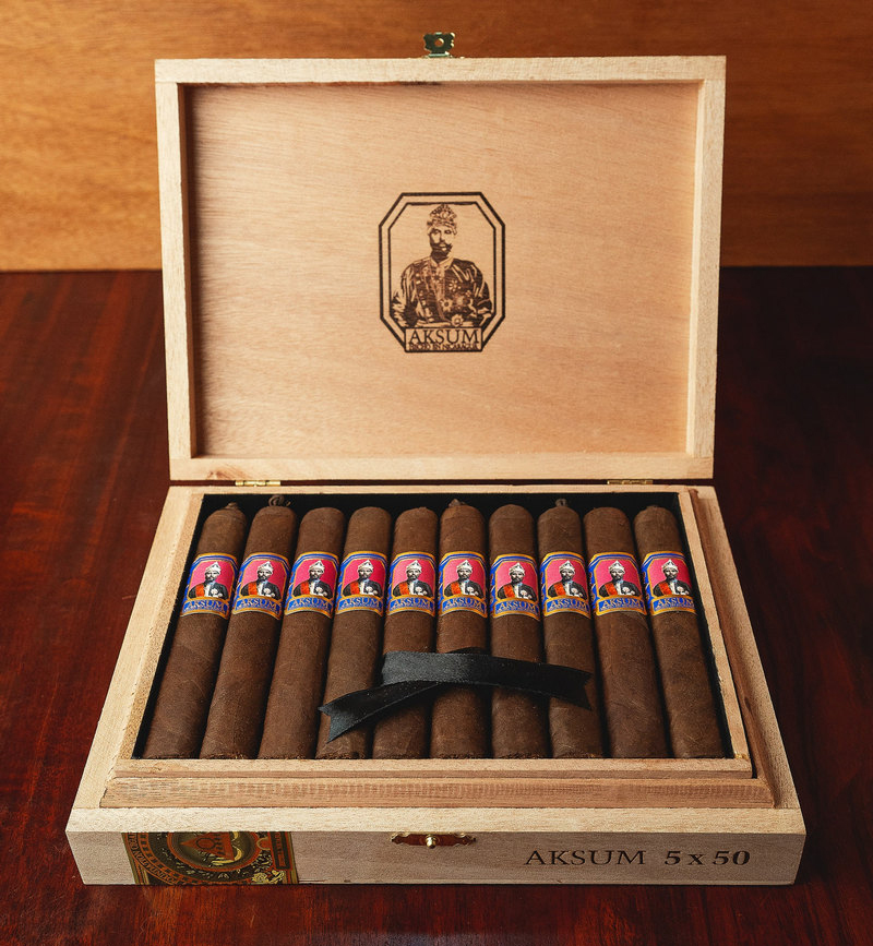 Aksum Aksum ( Metapa ) Maduro Toro Unit (10) Toro