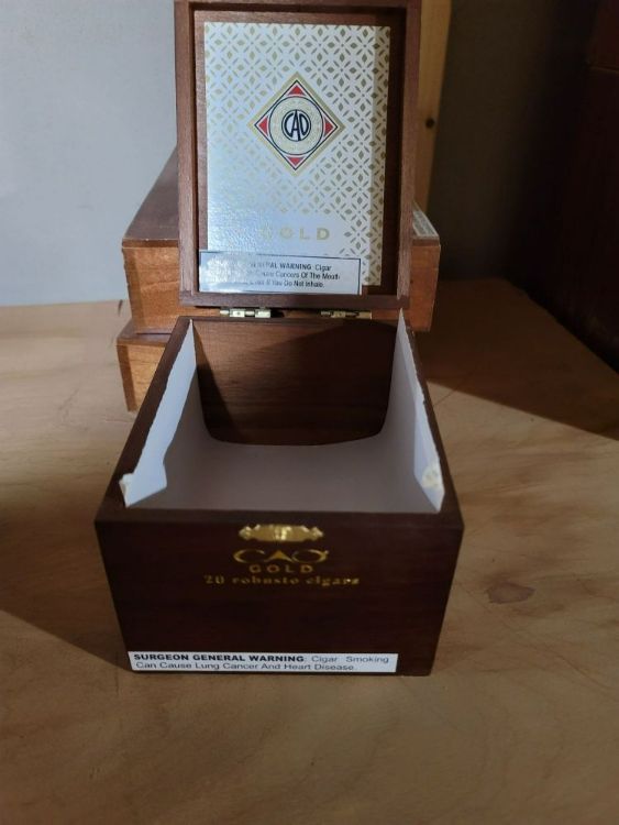 CAO CAO Gold Robusto Unit (20) Robusto