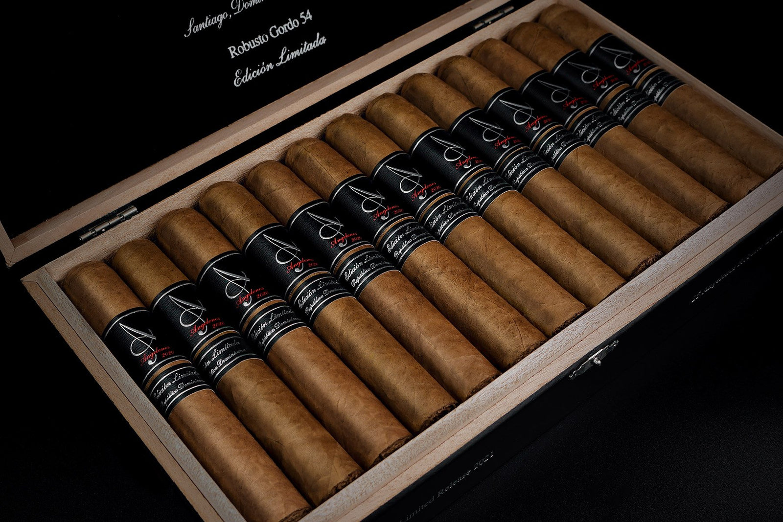 DAV DAV Prima Natural Robusto Gordo Box Unit (10) Robusto