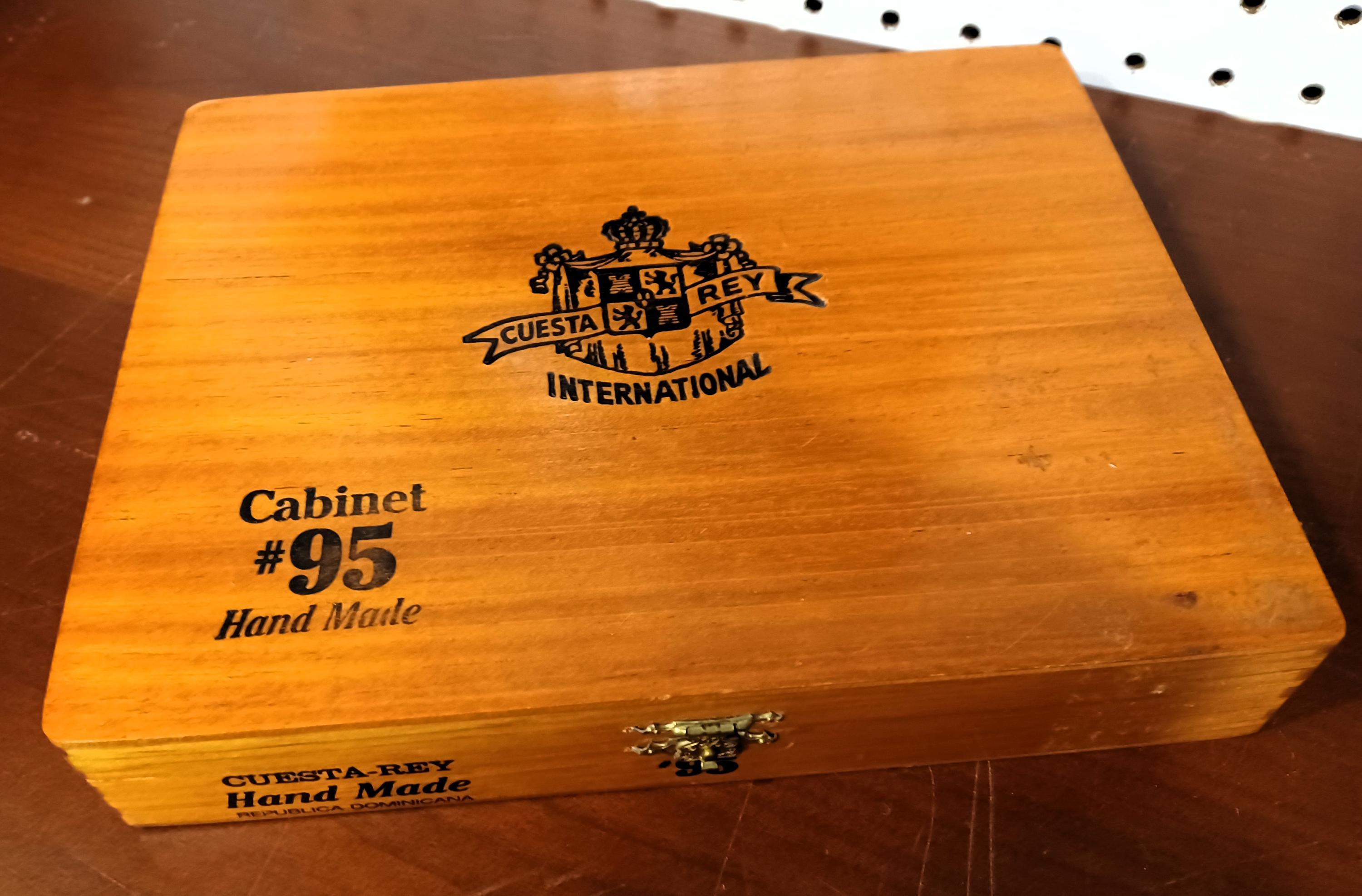 Cuesta Cuesta Rey Cabinet No. 95 Unit (25)