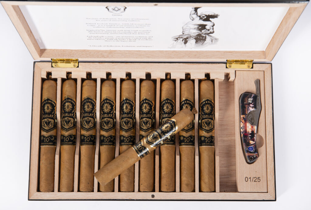 Hiram & Solomon Hiram & Solomon Limited Edition Corner Stone Toro Unit (10) Toro