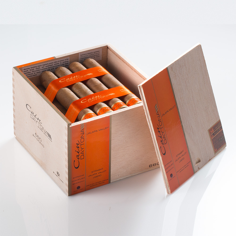 Oliva Oliva Nub Cain Daytona 660 Double Toro Unit (24) Double Toro