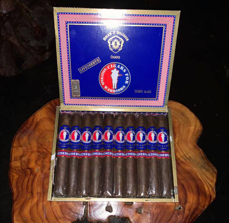 Hiram & Solomon Hiram & Solomon Cigars For Warriors Live 2 Serve Toro Box Unit (20)