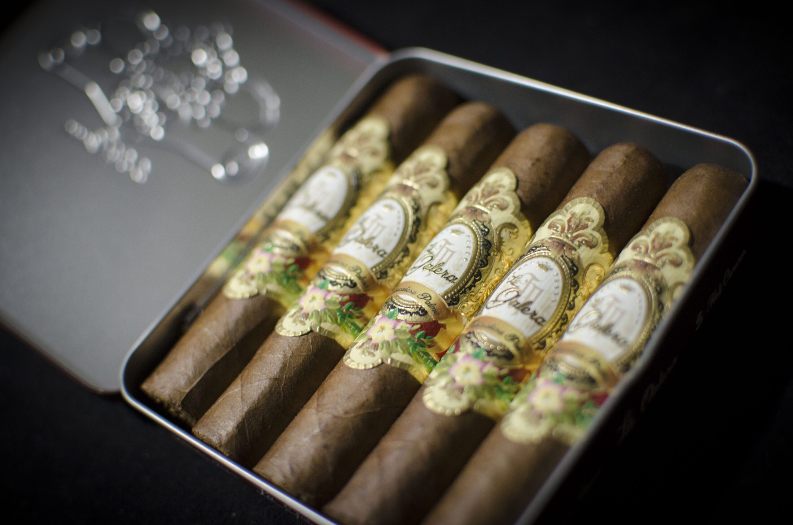 La Galera La Galera Habano Half Corona Tins (5/5) Unit (25) Corona