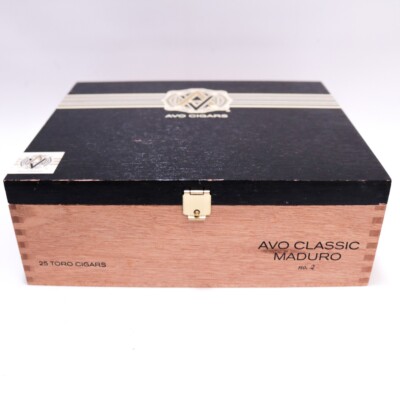 Avo Classic Avo Classic Maduro No.2 Unit (25)