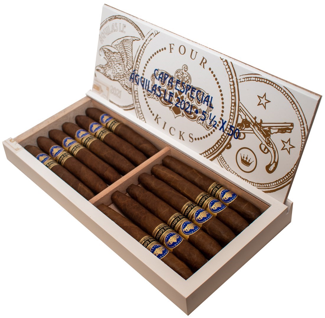 Crowned Heads Crowned Heads Four Kicks Capa Especial Aguilas LE 2021 Unit (12)