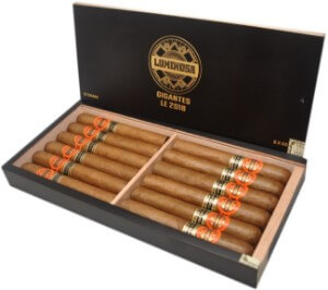Crowned Heads Crowned Heads Luminosa Toro Unit (20)